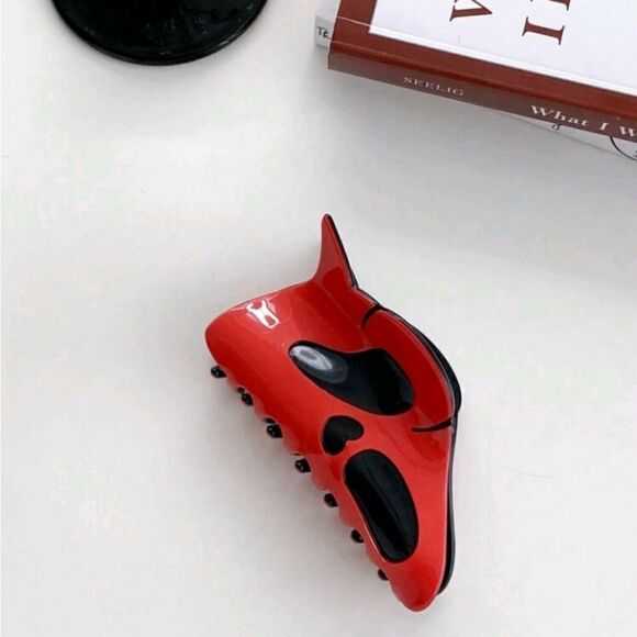 Red Devil Horned Ghost Face Acrylic Hair Clip - Picture 8 of 8